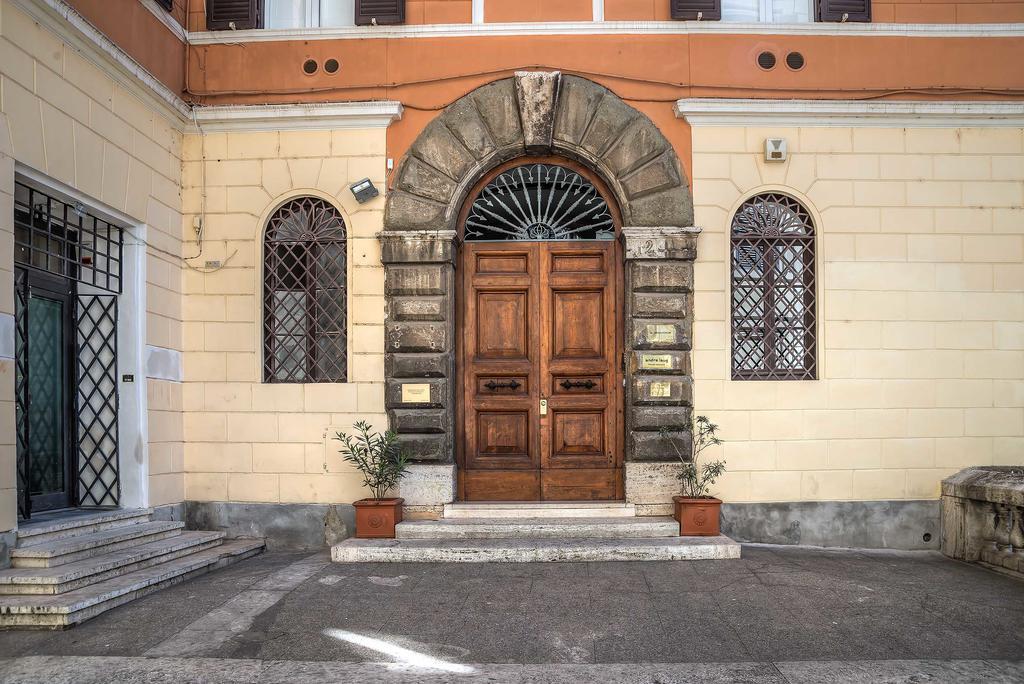 Ingrami Suites And Spa Рим Экстерьер фото